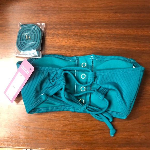 Bathing suit top - Picture 2 of 4